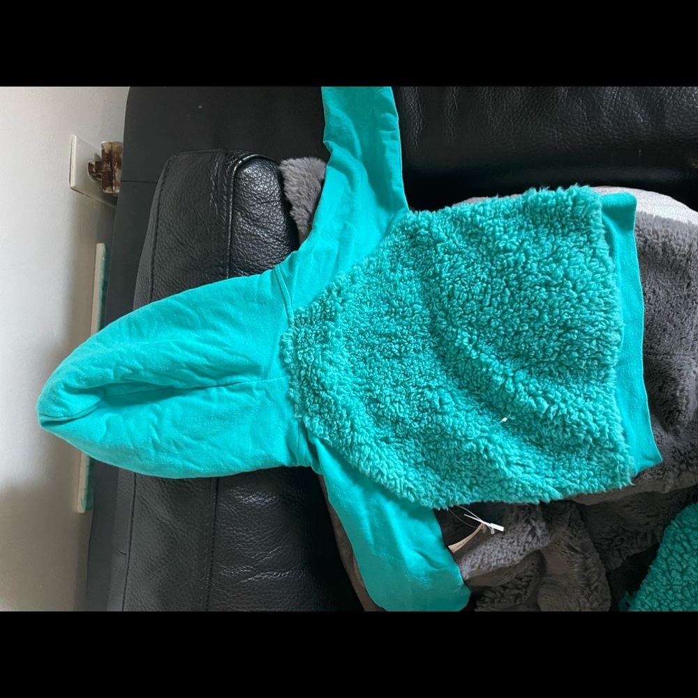 Twinning teal 3T toddler sweater!!